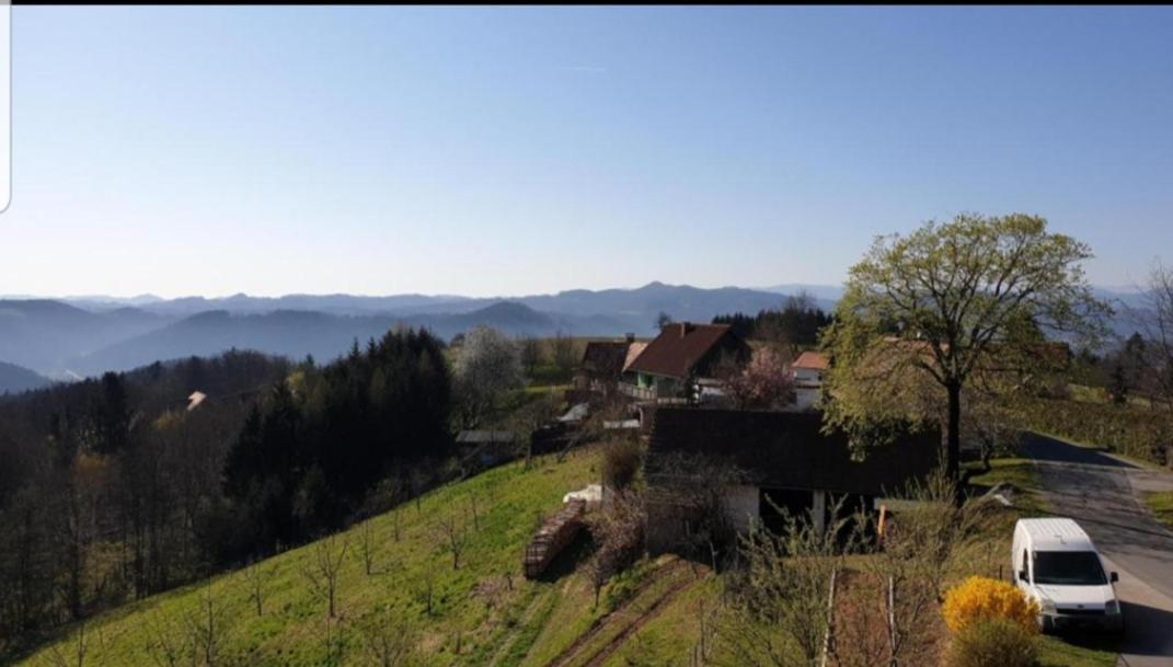 Obstbau Und Gaestezimmer Stani Kitzeck im Sausal Zewnętrze zdjęcie